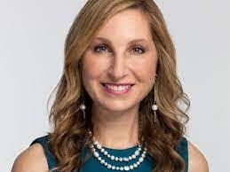 Elizabeth Ranes's Instagram, Twitter & Facebook