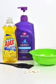 Malibu c has a wide array of hair care treatments for various needs, which include clarifying the hair of hard water, chlorine and styling products, and is of course, healthier on the hair and scalp than dawn dish soap. How To Remove Hair Color At Home Fast Mayalamode