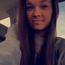 Miranda Fields (@mirandafields_)