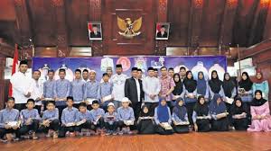 Peningkatan kualitas layanan pengobatan kanker perlu dukungan semua pihak menurut lestari, data kasus kanker terus mengalami kenaikan yang berpotensi meningkatkan angka kematian. Https Aceh Tribunnews Com 2020 12 26 16 Tahun Tsunami Aceh Saat Kawanan Burung Hitam Terbang Dari Arah Laut Https Cdn 2 Tstatic Net Aceh Foto Bank Images Ainal Mardhiah Dosen Uin 3 Jpg Ainal Mardhiah S Ag M Ag Dosen Tetap Fakultas Tarbiyah