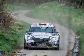 Un régal pour les amis de sports moteur. Sublime Starting Field For The Opening Round Of The Kroon Oil Brc Racerviews Com
