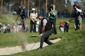 Tiger Woods Survives If Not Thrives At The Farmers Insurance Open The New York Times