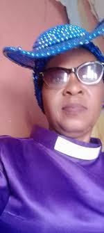 Maizey appreciates the cake from church last night