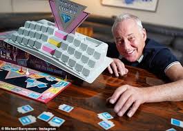 It was based on the american game show strike it rich that aired in 1986. Michael Barrymore S Attempts To Revive Long Running 90s Game Show Strike It Lucky Online Fall Flat Daily Mail Online