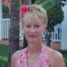 Lorraine Boswell's Instagram, Twitter & Facebook