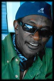 Maurice Echols's Instagram, Twitter & Facebook