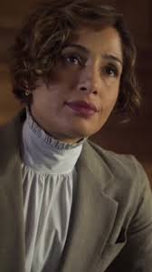 Sabe aquela vilã que a gente ama e odeia ao mesmo tempo? Em #Aruanas tem, e  o nome dela é Olga Ribeiro! Já conhece? Se não, corre lá no @Glô! 💚 #fyp  #girlpower #viral