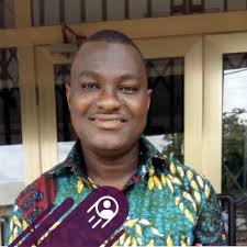 The 2025 Commencement schedule is LIVE! Learn about keynote speakers and  more: https://bit.ly/42NwK65 🎓