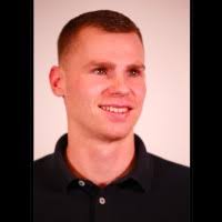 100+ perfiles de «Schalk»