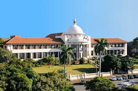 A student asked this tough question: University Of Kzn Students Up In Arms Over 2021 Fees Sa411