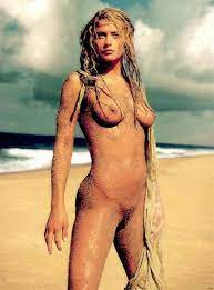 Kristy swanson nude