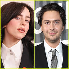 Candice London's Instagram, Twitter & Facebook