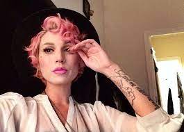 Short Pink Curly Hair Curly Hair Styles Hair Inspiration Cool Hairstyles