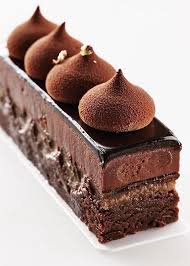 Chocolat En Etage Brownie Feulletine Mousse Merengue Fancy Desserts Chocolate Desserts Zumbo Desserts