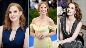 One of the reasons is her height, as she stands 5 feet 4 inches or 1.63 m (163 cm) tall, and her weight is a mere 123 pounds or 56 kg. Jessica Chastain Hot Bikini Pictures Sexy Jessica Chastain In The Help