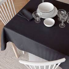 Basic Tischdecke Aus Dunkelgrauem Leinen Tischdecken Servietten Tisch Zara Home Deutschland Tischdecke Tischdeckenbeschwerer Zara Home