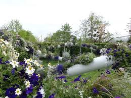 Tarifs 2019, informations pratiques et plan. Chaumont Sur Loire Le Paradis Des Jardins Manoir De La Voute