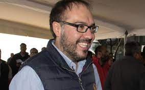 .los legisladores mauricio toledo, del partido del trabajo, y saúl huerta, de morena, acusados de cosa, porque si morena lo hace contra toledo, quien repetirá en la próxima legislatura, se quedaría. Diputados De Morena Llaman A La Oposicion A No Obstruir El Desafuero De Mauricio Toledo Aristegui Noticias