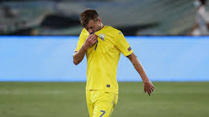 Born 23 october 1989) is a ukrainian professional footballer who plays as a winger or forward for english premier league club west ham united and the ukraine national team. Futbolist Sbornoj Ukrainy Andrej Yarmolenko Mozhet Perejti Iz Vest Hema V Spartak Eurosport