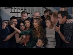 Are Seasons 1 11 Of Modern Family On Netflix What S On Netflix