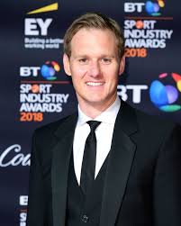 We kid because we love. Dan Walker Wife Inside Bbc Breakfast Presenter S Marriage With Sarah Celebrity News Showbiz Tv Express Co Uk