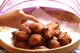 Resepi cekodok pisang, resepi cekodok roti, resepi cekodok pisang, resepi cekodok gula melaka cara mudah buat lepat pisang kelapa yang sedap dengan. Hanya Guna 6 Bahan Ni Resepi Cekodok Pisang Rangup Di Luar Lembut Di Dalam Remaja