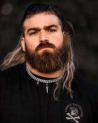 Jake Franklin's Instagram, Twitter & Facebook