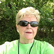 Looking for a fun and inclusive activity for your next networking or team  building event? MD Pickleball will provide the equipment and instruction to  make your attendees have fun and not feel