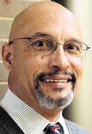 UW-Platteville's Shields not chosen for Chicago State job