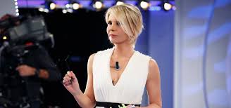 Emanuele filiberto di savoia, stefano de martino e stash i giudici. Sanremo 2021 Maria De Filippi Con Amadeus C E La Proposta Ufficiale E La Ferilli Che Fa Libero Quotidiano