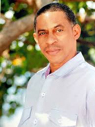 Donald Murray Obituary