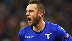 80 milioni di attivo sul mercato, come ricordato dall'ad antonello.ecco perché un'eventuale cessione di de vrij, per quanto dolorosa, potrebbe rivelarsi necessaria, tanto più che. Rest Von De Vrij Ablose Falsch Uberwiesen Lazio Rom Fallt Auf Phishing Mail Rein