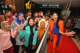 Sampai akhirnya ustaz mukhriz tak dapat lagi nak elak, dicabarnya arin yang masuk meminang kalau betul bersungguh. Malacca Watches Ajl 31 Live In The Cinema
