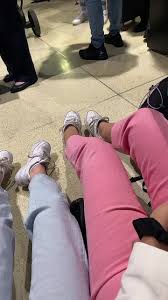 Julia Levan (@julialevan21)