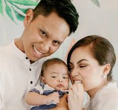 Seperti yang diketahui aktres terkenal, nad zainal selamat melahirkan cahaya mata keduanya pada 30 mac lalu. Macam Baby Girl Je Nad Zainal Dijangka Bersalin Anak Ke 2 Lagi 2 Minggu Warganet Membuat Tekaan Jantina Bayi Melihat Baby Bump Nad Soya Lemon