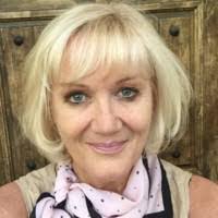 Katrina Wood's Instagram, Twitter & Facebook