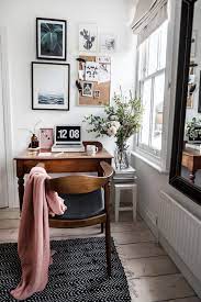 How To Make Your Home Feel Extra Cozy This Winter Courtesy Of A Home In Bath England Home Decor Living Room Designs Farm House Living Room