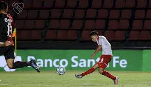 El cruce de morel rodríguez, y después la atajada del otro rodríguez, el arquero diego, fueron una postal en liniers. Independiente Derroto A Colon Y Se Clasifico A La Fase Campeonato Diario Hoy En La Noticia