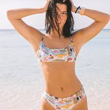 Charli D Amelio Charlidamelio Instagram Photos And Videos Famous Girls Bikinis Cute Bathing Suits