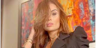 Sara uribe llamó ridícula a una de sus seguidoras en instagram por criticar foto con su hijo. Sara Uribe Respondio Pregunta Con Foto Despues De Tener Sexo Canal 1