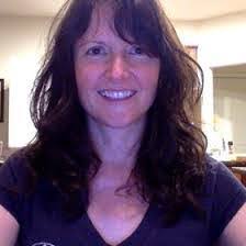 Lori Pilat's Instagram, Twitter & Facebook