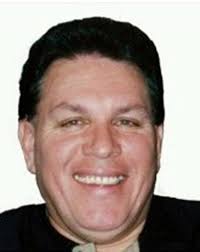 Businessman Richard R. Mariscal of Micha's restaurant dies