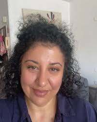 שיר פוסטצ'י פוסט.דיגיטל שיווק ברשת‎