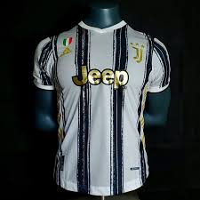 Hold your juventus scarf high and show your pride in a juventus jersey by adidas. Adidas Shirts Ronaldo Jersey Juventus 220 202 Home Kit Poshmark