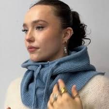 My Doris Pansy Scarf