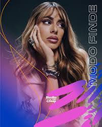 Benson Boone presentó su nuevo álbum en el show de Jimmy Fallon… ¡pero lo  que nadie esperaba era esa pirueta! 😱🔥 Durante su aparición en The  Tonight Show, @bensonboone sorprendió al público