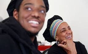 Kim Fish's Instagram, Twitter & Facebook