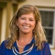 Terri Diamond's Instagram, Twitter & Facebook