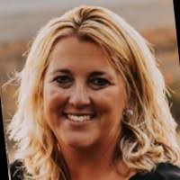 Amanda Willette's Instagram, Twitter & Facebook