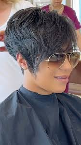 TEXTURED SHORT HAIR INSPIRATION